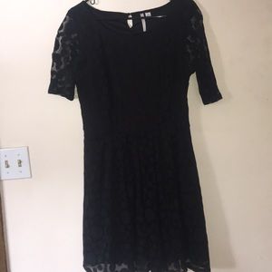 LC 3/4 length sleeve black polka dot dress